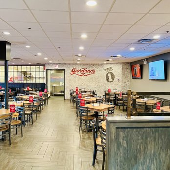 Giordano's - Pizza Near Me - Rosemont, Illinois Giordano's - Pizza Near Me - Rosemont, Illinois