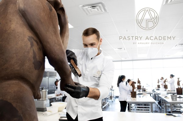 Pastry Academy by Amaury Guichon by null