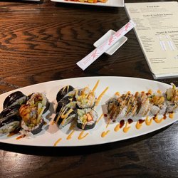 Hunan Fusion - 3 rolls lunch special Spider was the best