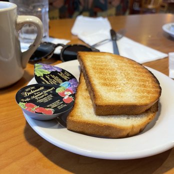 Flashback Diner - Diners Near Me - Hallandale Beach, Florida