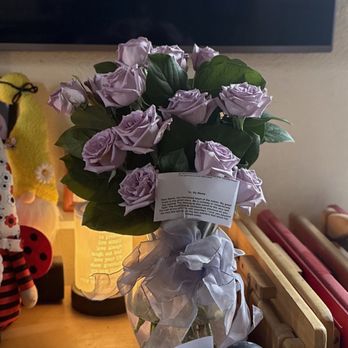 Le Fleur IV - The best quality roses money can buy. - Florists Near Me - Costa Mesa, California