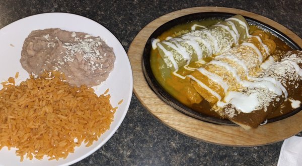 El Tejaban Mexican Grill by null