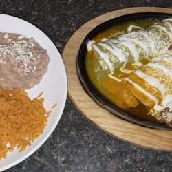 El Tejaban Mexican Grill - Enchiladas Tres Amigos (3)