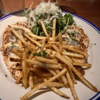 Hudson House - French Chicken - sous vide & thinly sliced, cajun spices, herb blend, skinny fries, Jack's salad, lemon beurre blanc - American Near Me - Dallas, Texas