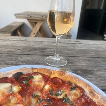Woodhaus - Margherita pizza with a side of pepperoni cooked to perfection with a wonderful glass of rosé wine - Pizza Near Me - Yucaipa, California Woodhaus - Margherita pizza with a side of pepperoni cooked to perfection with a wonderful glass of rosé wine - Pizza Near Me - Yucaipa, California
