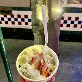 ICICLES - Ube Everywhere Ice Cream Rolls - Ice Cream & Frozen Yogurt Near Me - San Mateo, California