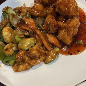 Empire Garden - Dragon and Phoenix - Chinese Near Me - Maryville, Tennessee