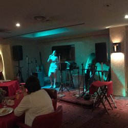Angus - Live music