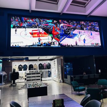 Topgolf - The first floor big screen - Golf Near Me - Burlingame, California Topgolf - The first floor big screen - Golf Near Me - Burlingame, California