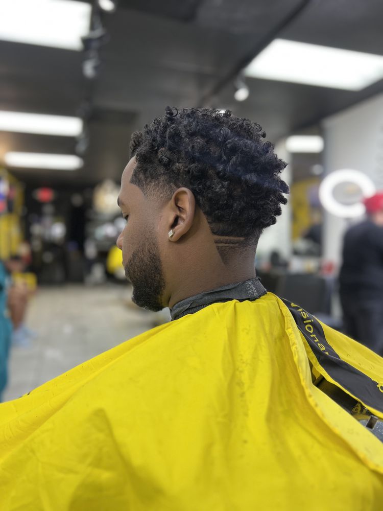 Gerrie G Fades Logo