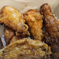 Bonchon Colorado Springs - Cross Peak View - This is the goods!  Delicious Korean fried wings & drums