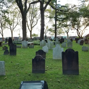 Trinity Church Cemetery - Funeral Services & Cemeteries Near Me - New York, New York