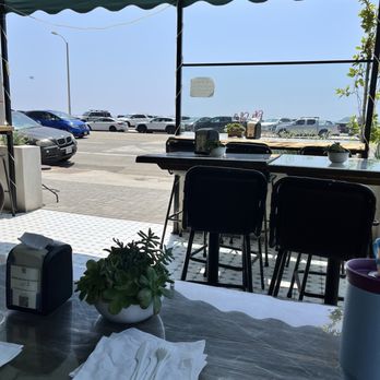 Pita Bu - View from inside looking out to PCH - Kosher Near Me - Malibu, California