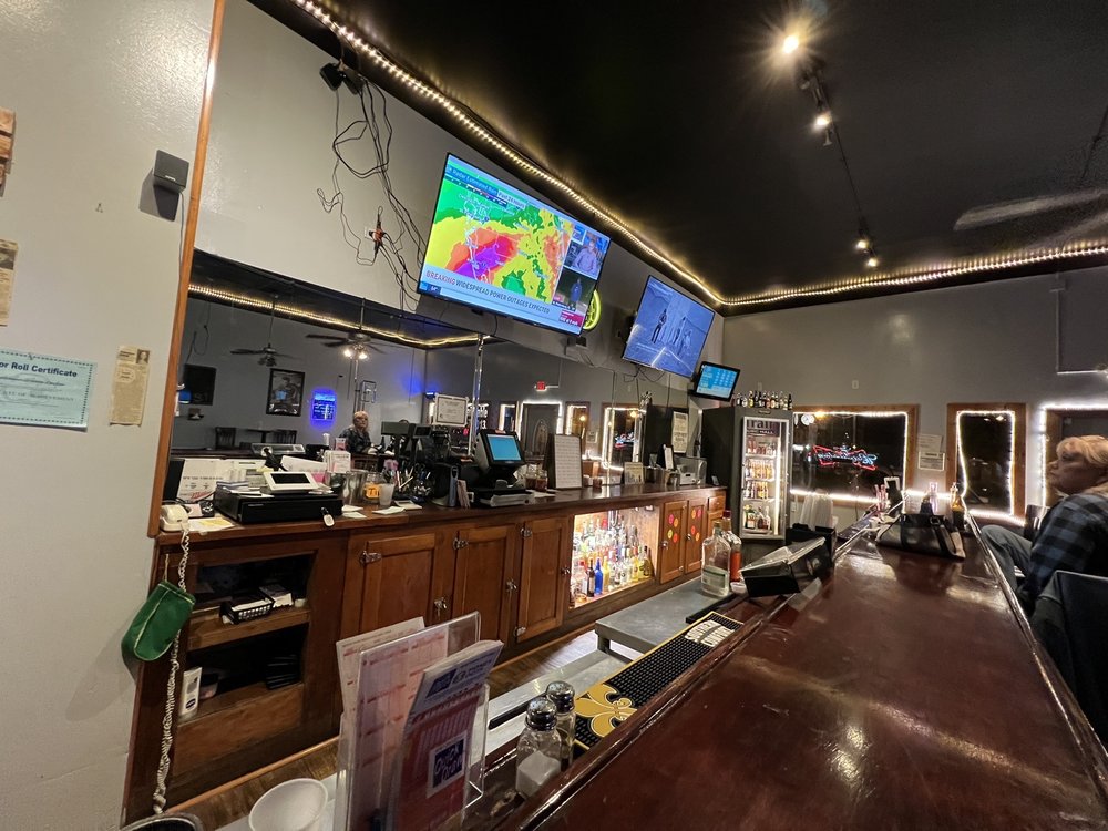 Legends Bar & Grill Photos