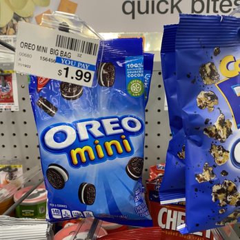 CVS Pharmacy y más - oreo minis and oreo cookies - Drugstores Near Me - MIAMI, Florida