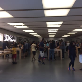 Apple Lenox Square - Computers Near Me - Atlanta, Georgia