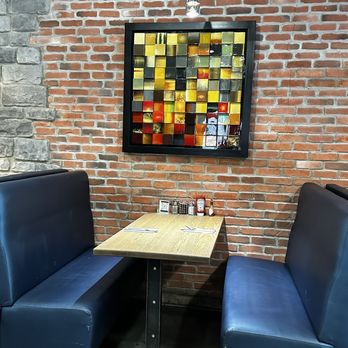 Eggspectation - Complexe Desjardins - Breakfast & Brunch Near Me - Montreal, Quebec