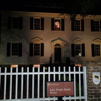 Ghosts of New Bern - Historical Tours Near Me - New Bern, North Carolina Ghosts of New Bern - Historical Tours Near Me - New Bern, North Carolina