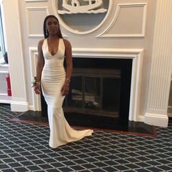 La Robe by Leah - Gown