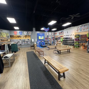 Big Peach Running - Big Peach Running Co. East Cobb - Shoe Stores Near Me - Marietta, Georgia