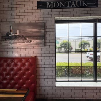 Black Label Burgers - inside-Montauk side - Burgers Near Me - Westbury, New York Black Label Burgers - inside-Montauk side - Burgers Near Me - Westbury, New York