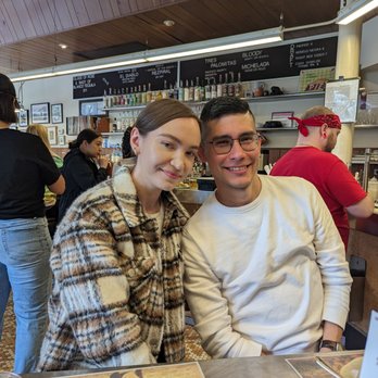 Dove's Luncheonette - Southern Near Me - Chicago, Illinois