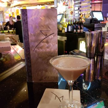 M Bar - Chocolate Raspberry Martini - Lounges Near Me - Henderson, Nevada