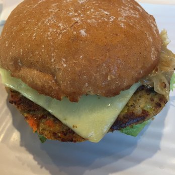 Burger Lounge - Quinoa Veggie Burger - Burgers Near Me - Carlsbad, California