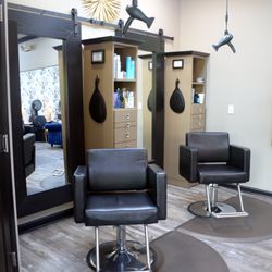 A Posey Place Salon