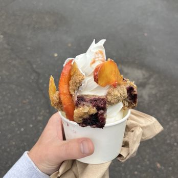 Sugarpine Drive-In - Ice Cream & Frozen Yogurt Near Me - Troutdale, Oregon Sugarpine Drive-In - Ice Cream & Frozen Yogurt Near Me - Troutdale, Oregon