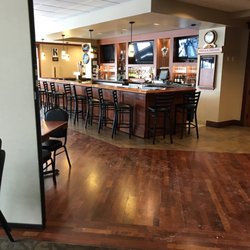 Pinecrest Restaurant & Banquets - Bar