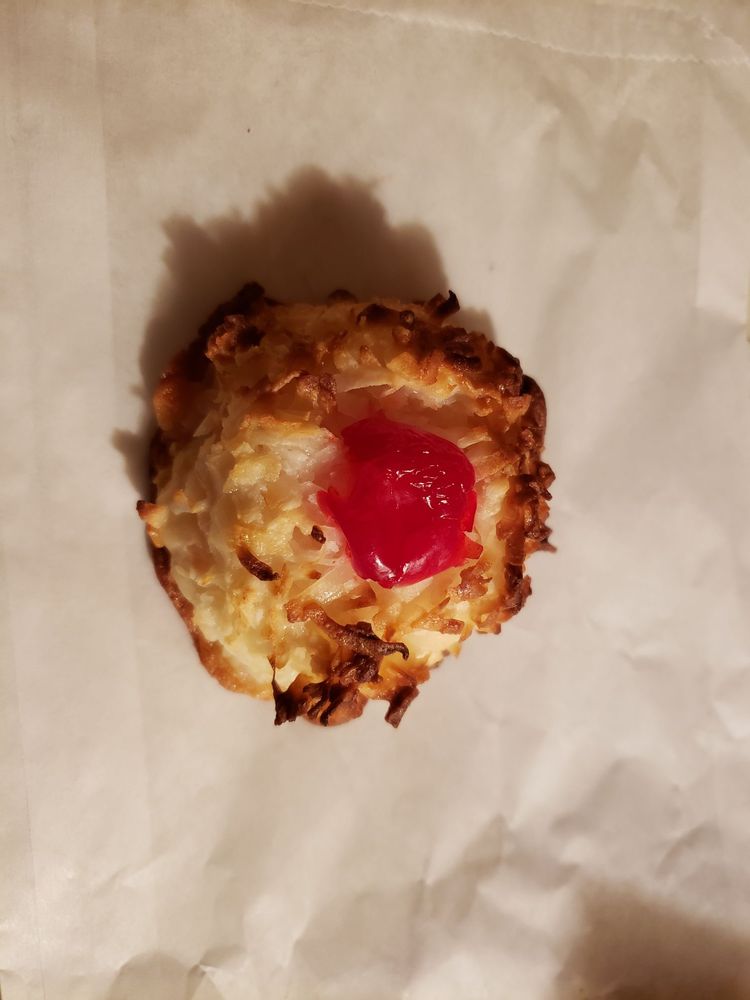 PASTRY LU 39 Photos & 40 Reviews 397 Main St, Metuchen, New Jersey