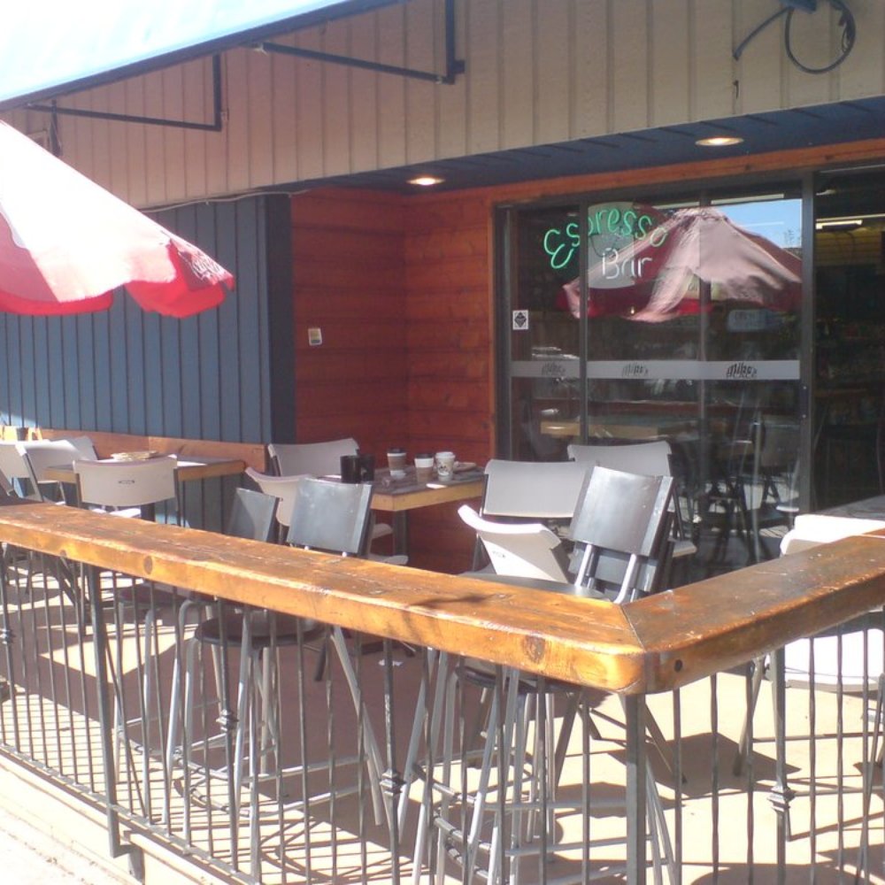Mike's Place - Front Patio - Ice Cream & Frozen Yogurt Near Me - Gibsons, British Columbia Mike's Place - Front Patio - Ice Cream & Frozen Yogurt Near Me - Gibsons, British Columbia