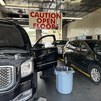 Famous Quick Lube 10 - Oil Change Stations Near Me - Jacksonville, Florida