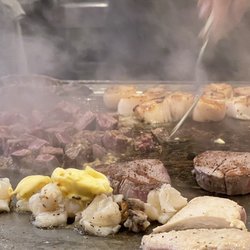 Osaka Japanese Steak House - Cooking of the table's dinners