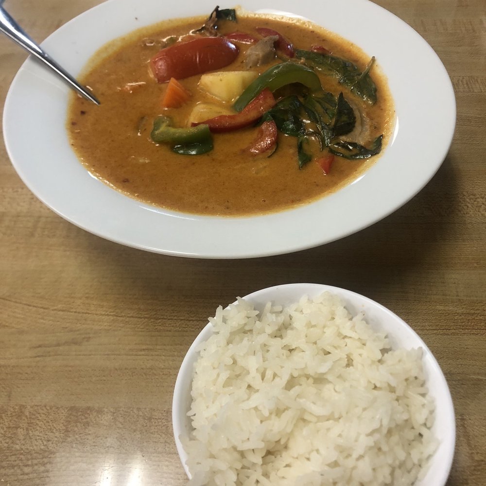 Hae Ha Thai - Roasted duck curry - Thai Near Me - Kennewick, Washington Hae Ha Thai - Roasted duck curry - Thai Near Me - Kennewick, Washington