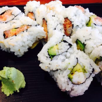 Geta - Spicy Tuna Avo & New York rolls. - Japanese Near Me - Oakland, California Geta - Spicy Tuna Avo & New York rolls. - Japanese Near Me - Oakland, California