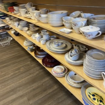 Seaside Market - Adorable dishes - Grocery Near Me - Cardiff, California Seaside Market - Adorable dishes - Grocery Near Me - Cardiff, California