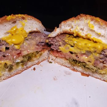 Blue Door Pub Longfellow - Blucy of The Moment - Burgers Near Me - Minneapolis, Minnesota