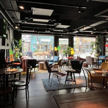 Ruby Lucy Hotel & Bar - Hotels Near Me - London, XGL