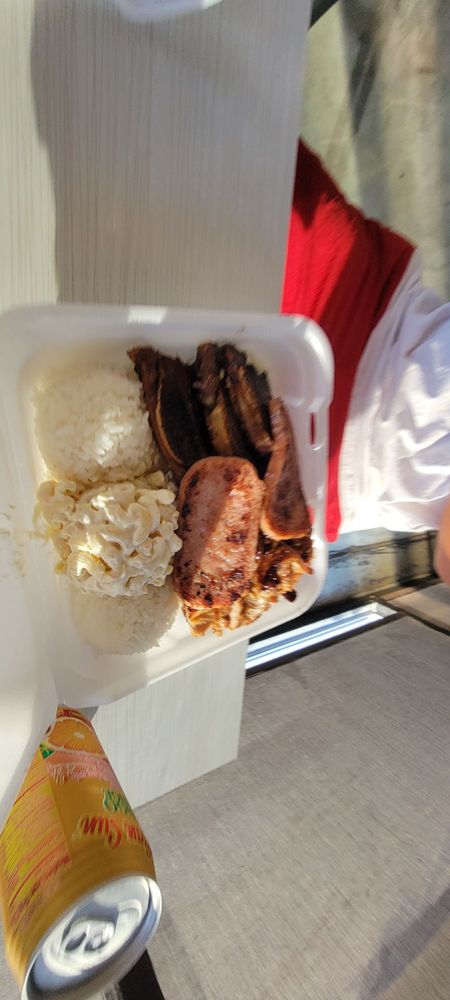 Food from Howzit Hawaiian BBQ