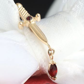 JuL Head Piercing - 'Kiss of Death' featuring Garnet AA - Jewelry Near Me - Alhambra, California JuL Head Piercing - 'Kiss of Death' featuring Garnet AA - Jewelry Near Me - Alhambra, California
