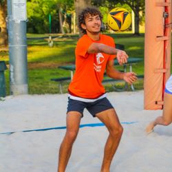 Phoenix Beach Volleyball Club - Our adult coaches attend coaching training with AVP pro's in at FLIGHTSCHOOL