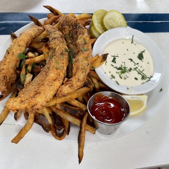 Neptune Oyster - Acadian redfish & chips - Seafood Near Me - Boston, Massachusetts Neptune Oyster - Acadian redfish & chips - Seafood Near Me - Boston, Massachusetts