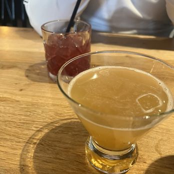 Castaway's Seafood Grille - Pear bourbon drink - Seafood Near Me - Long Beach, Washington