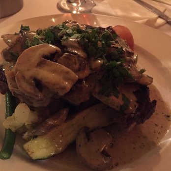 Vino Ristorante - Steak mushroom sources with vegetables - Italian Near Me - Unley, SA Vino Ristorante - Steak mushroom sources with vegetables - Italian Near Me - Unley, SA