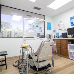 Bita Tahvildari - Heavenly Smiles Dentist
