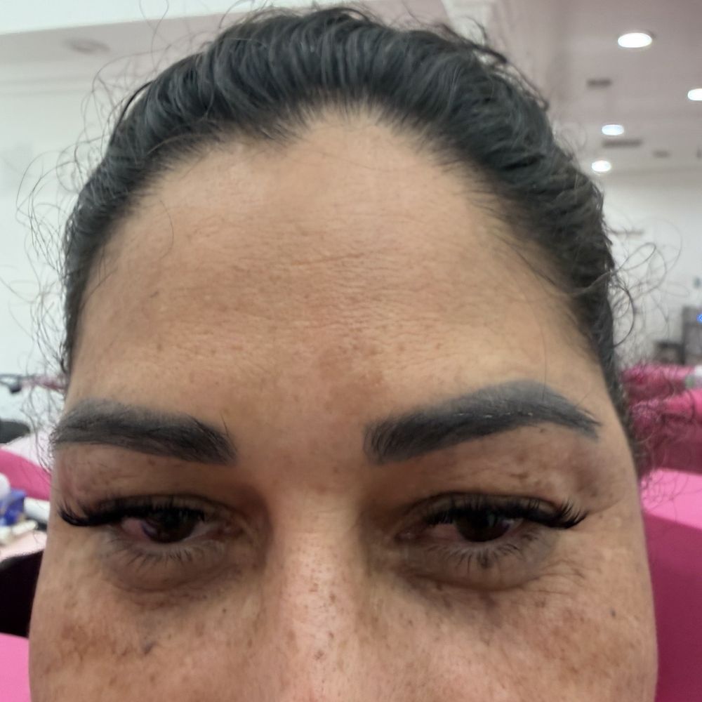 Lashes Lashes