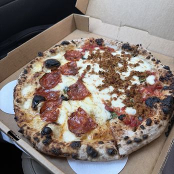 Cane Rosso - Honey Badger other half Vegan Sausage - Pizza Near Me - Dallas, Texas
