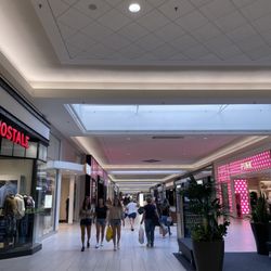 Belden Village Mall - Mall